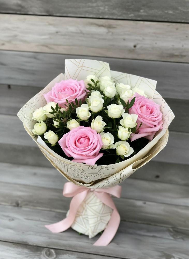 Букет цветов из: Розы в Ногликах