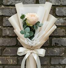 Букет цветов из:  Розы в Ногликах