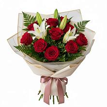 Букет цветов из:  Лилии и Розы в Ногликах