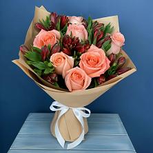 Букет цветов из:  Розы и Альстромерии в Ногликах