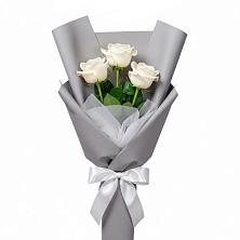 Букет 3 белые розы в Ногликах