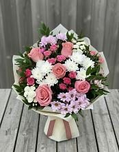 Букет цветов из:  Альстромерии, Гвоздики, Розы и Хризантемы в Ногликах