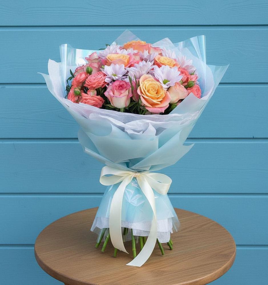 Букет цветов из: Хризантемы и Розы в Ногликах