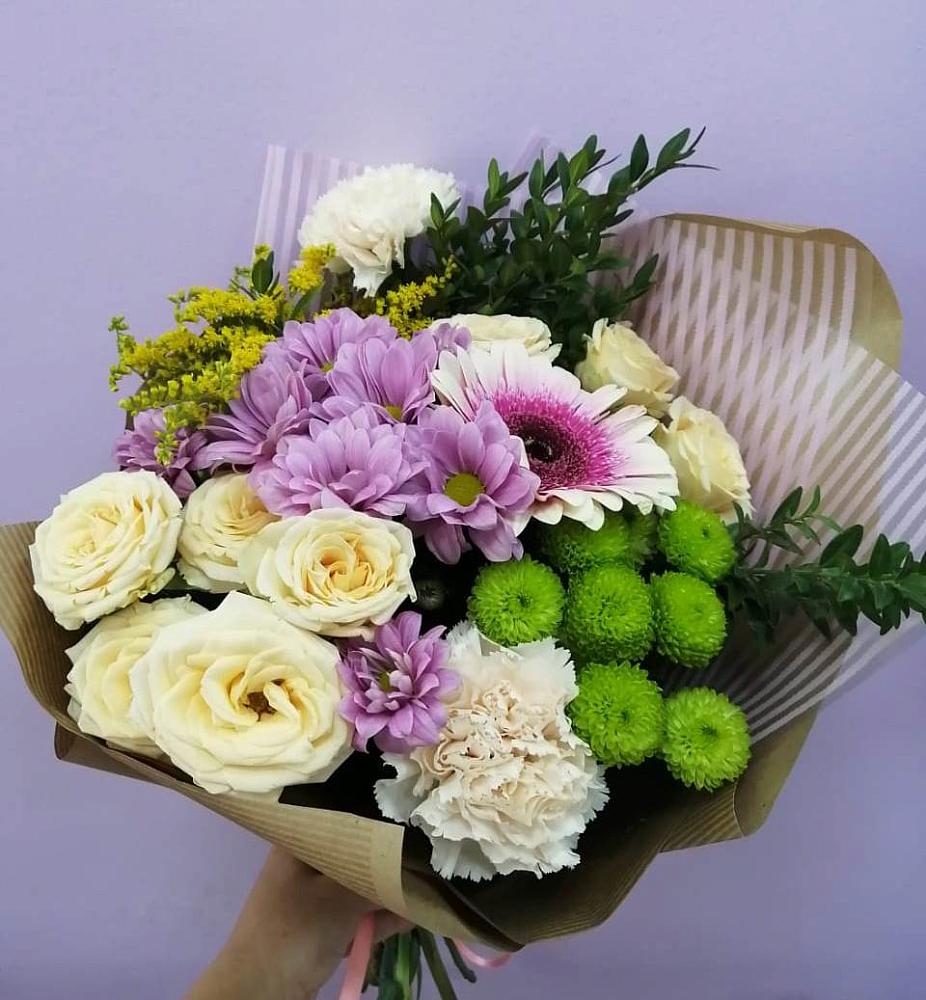 Букет цветов из: Хризантемы, Розы, Гвоздики и Герберы в Ногликах