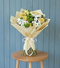 Букет цветов из:  Хризантемы и Розы в Ногликах