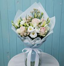 Букет цветов из:  Розы и Лизиантусы в Ногликах